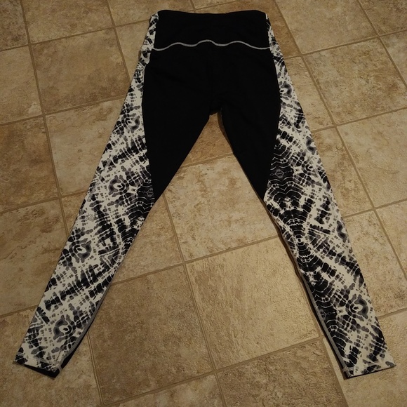 Victoria's Secret Knockout Tight M - Picture 4 of 4